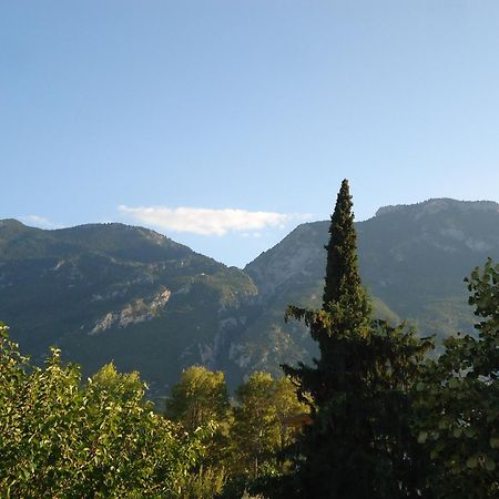 Ενοικιαζόμενα Δωμάτια "Ολγα" Loutra Ipatis Exterior foto