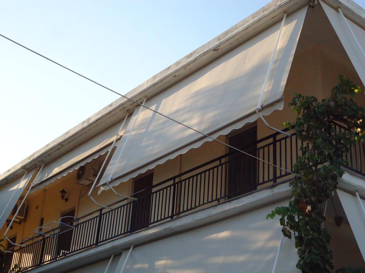 Ενοικιαζόμενα Δωμάτια "Ολγα" Loutra Ipatis Exterior foto